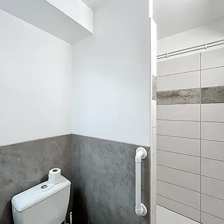 Apartmán Cosy Proche Thermes Et Centre-ville Avec Terrasse, Animaux Acceptes - - Fr-1-451-67 *