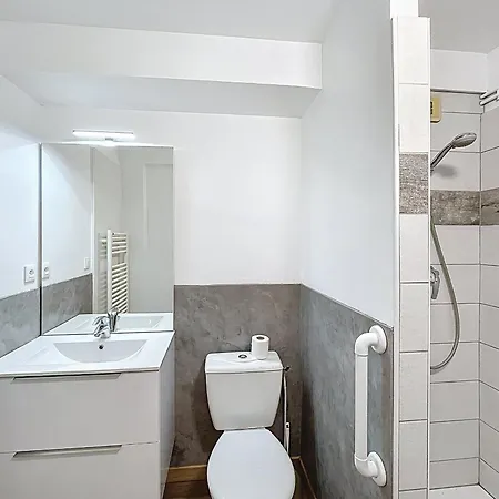 Διαμέρισμα Cosy Proche Thermes Et Centre-ville Avec Terrasse, Animaux Acceptes - - Fr-1-451-67 Lamalou-les-Bains